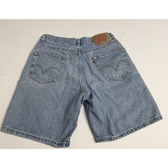Vintage Levis 550 Shorts Men 34 Blue Light Wash Denim Relaxed Fit Jorts Jean Y2K - Picture 2 of 13